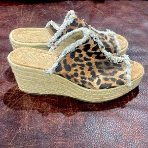 Leopard print slide wedges!